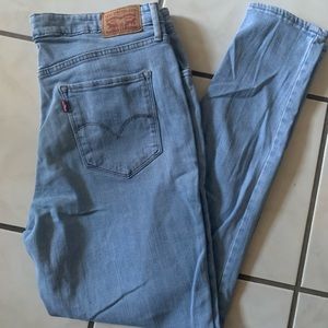 Levi’s 721 high rise skinny size 32